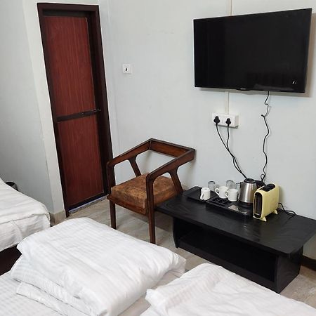 Nandi Retreat Homestay Váránaszi Kültér fotó